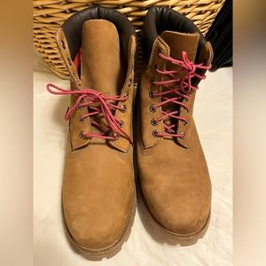 TIMBERLAND Men’s boots sz 13 tan